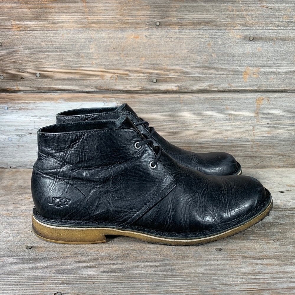 UGG Leighton Chukka Boots